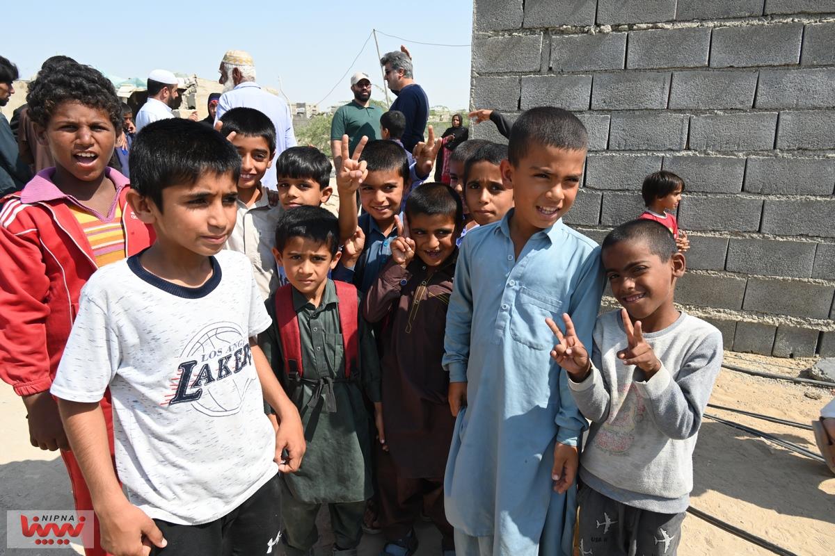 توزیع بسته های کمک تحصیلی و معیشتی در استان سیستان و بلوچستان 27